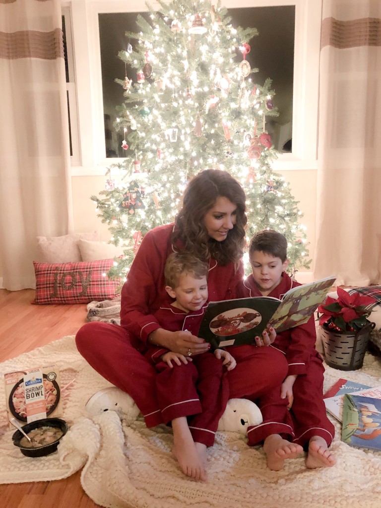 Christmas Memories with Gorton's Seafood - Shrimp Bowls - slowing down at Christmas - Christmas stories by the tree - From the Family