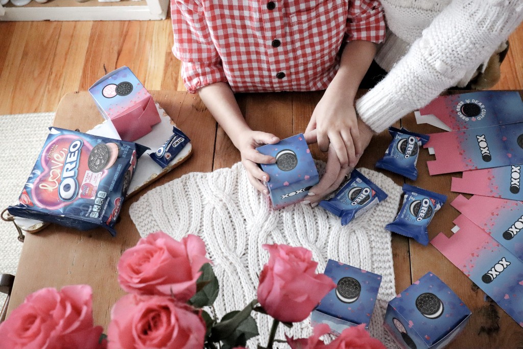 Easy Valentine Favors - OREO cookie Valentines - OREO Valentine Exchange Kit - From the Family