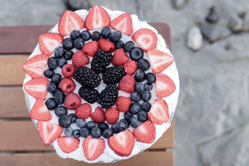 Mixed Berry Trifle and homemade poundcake recipe with Oakhurst Heavy Cream