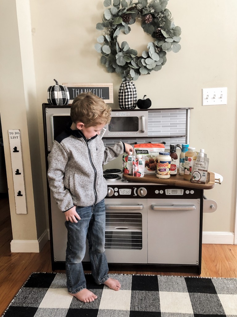 Kid-Friendly Foods with BabbleBoxx, Garden Classic Meatless Meatballs,  Nutiva Squeezable Organic Coconut Manna, North Coast Organic Probiotic Apple Sauce, Ragu Butter Parmesan Sauce, Tessemae's Ketchup, Tessemae's Organic Dairy Free Ranch