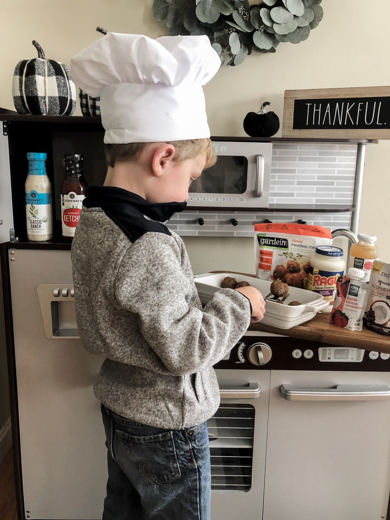 Kid-Friendly Foods with BabbleBoxx, Garden Classic Meatless Meatballs,  Nutiva Squeezable Organic Coconut Manna, North Coast Organic Probiotic Apple Sauce, Ragu Butter Parmesan Sauce, Tessemae's Ketchup, Tessemae's Organic Dairy Free Ranch