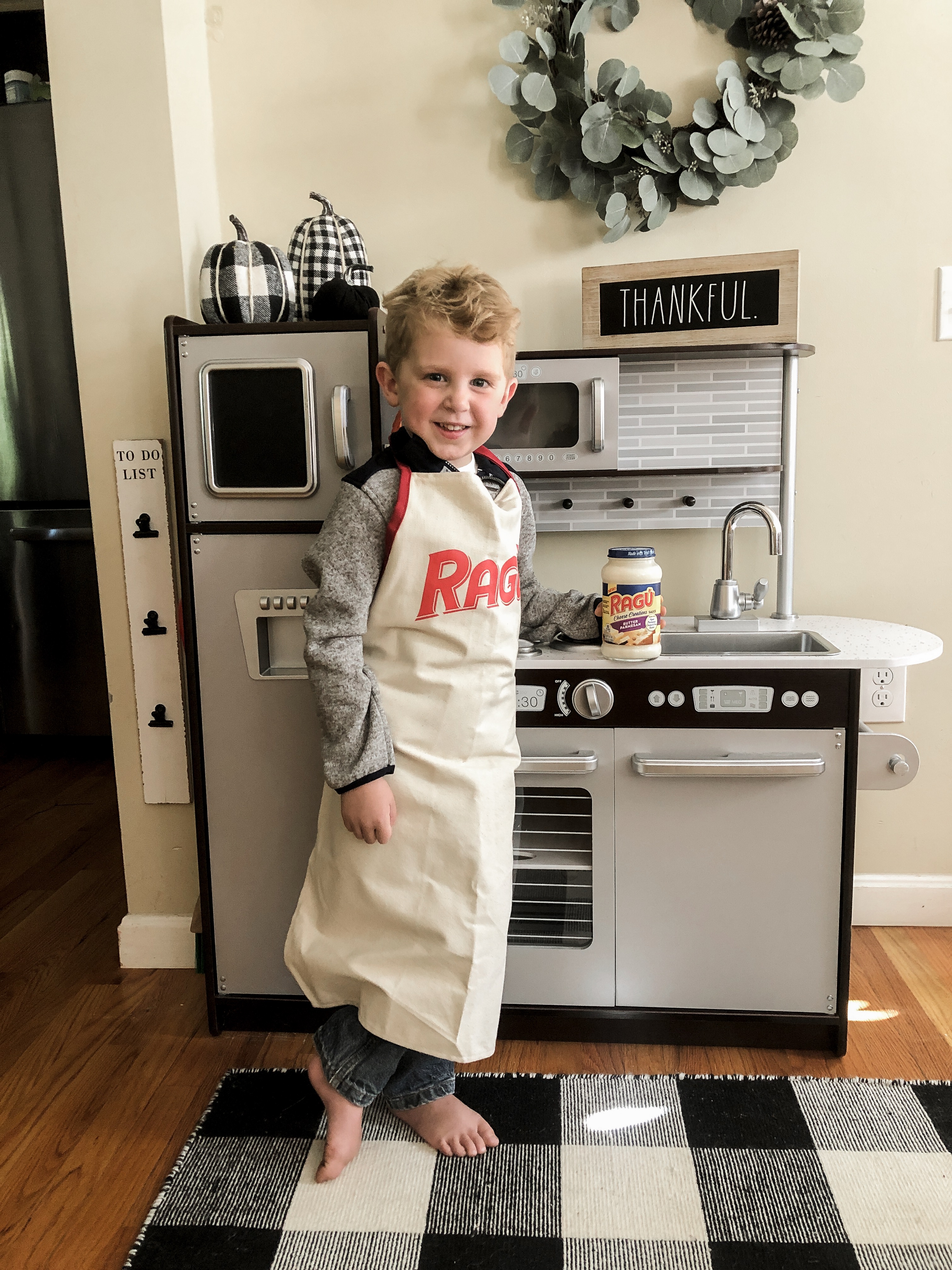 Kid-Friendly Foods with BabbleBoxx, Garden Classic Meatless Meatballs, Nutiva Squeezable Organic Coconut Manna, North Coast Organic Probiotic Apple Sauce, Ragu Butter Parmesan Sauce, Tessemae's Ketchup, Tessemae's Organic Dairy Free Ranch