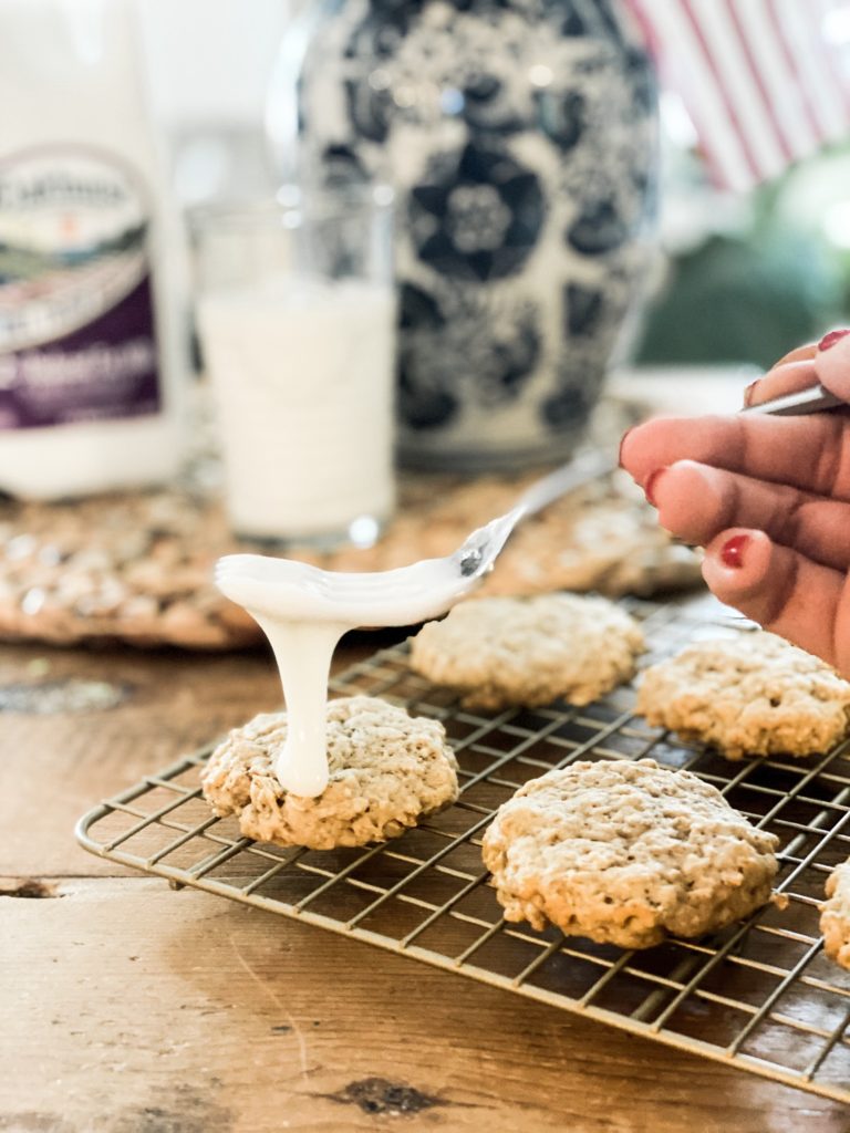 Iced Oatmeal Cookies with Oakhurst Dairy: Simple vintage cookie recipe with buttermilk and healthy oats