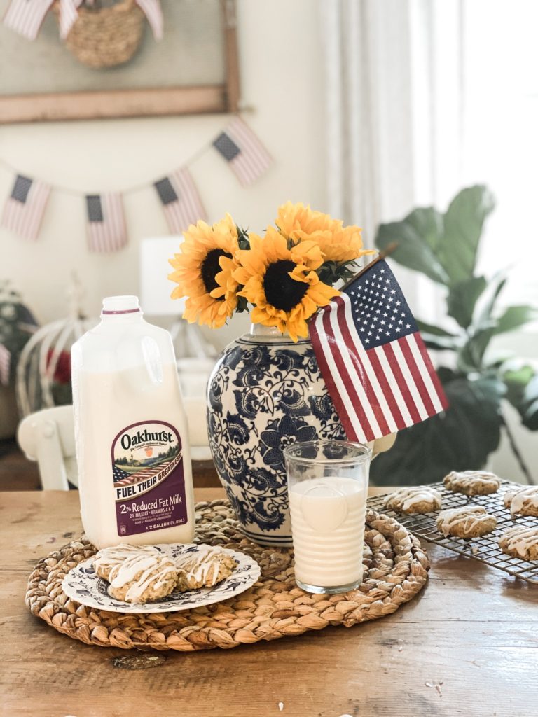 Iced Oatmeal Cookies with Oakhurst Dairy: Simple vintage cookie recipe with buttermilk and healthy oats