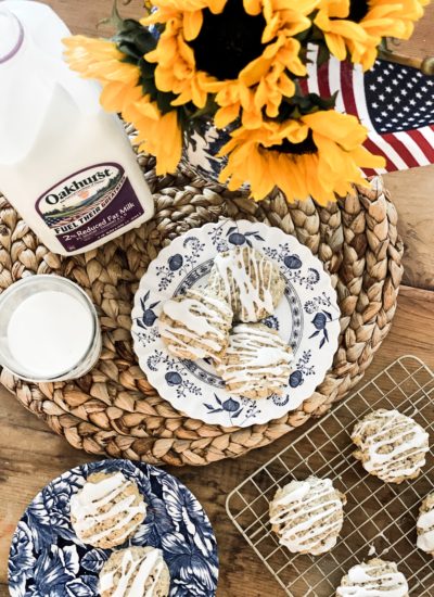 Iced Oatmeal Cookies with Oakhurst Dairy: Simple vintage cookie recipe with buttermilk and healthy oats