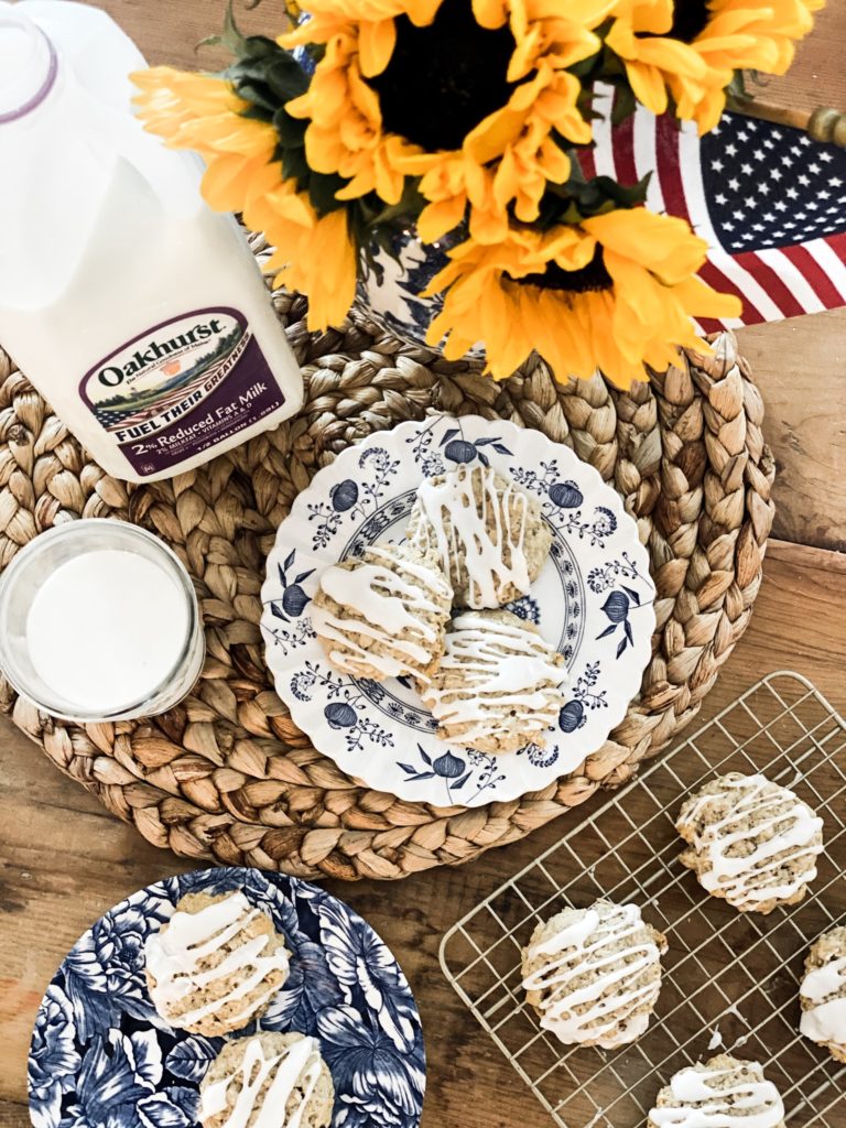 Iced Oatmeal Cookies with Oakhurst Dairy: Simple vintage cookie recipe with buttermilk and healthy oats