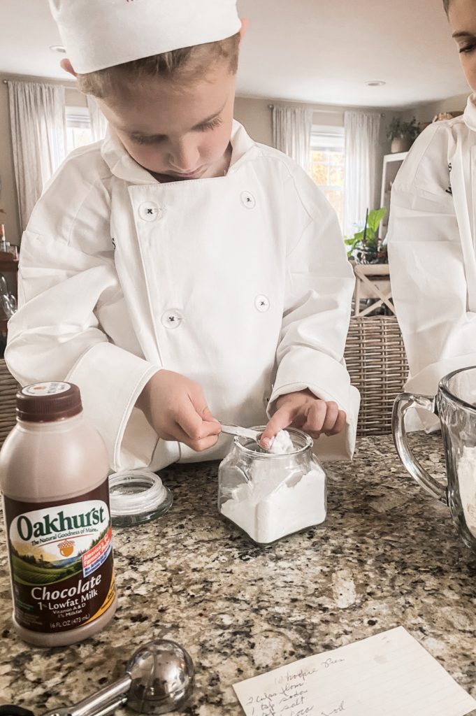 Whoopie Pies Recipe with Oakhurst Dairy