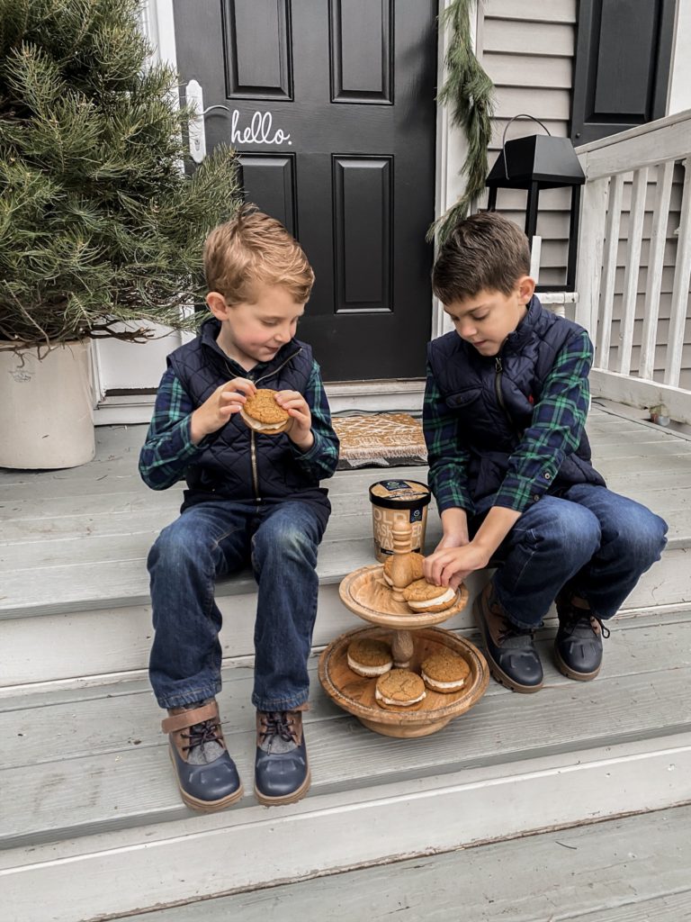 Gingersnap Cookies Ice Cream Sandwiches Recipe with Giffords